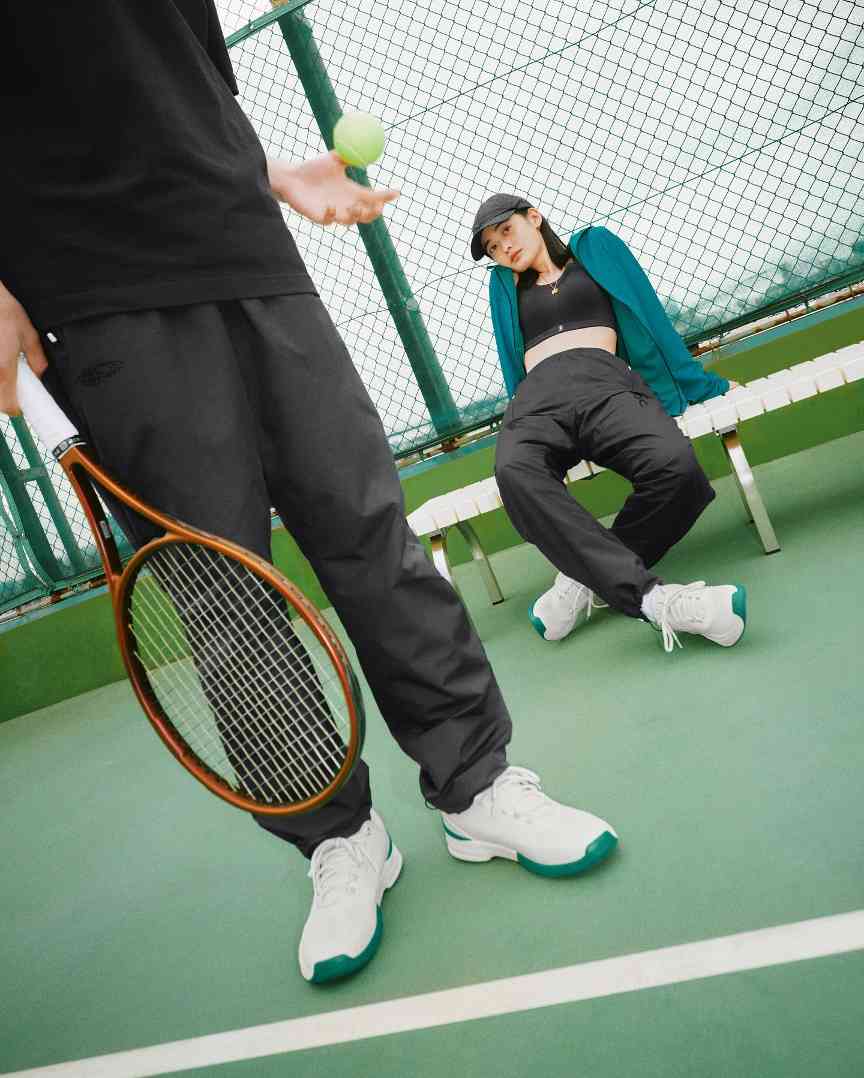 郑钦文还在赢，「Tenniscore」网球穿搭也是(图33)