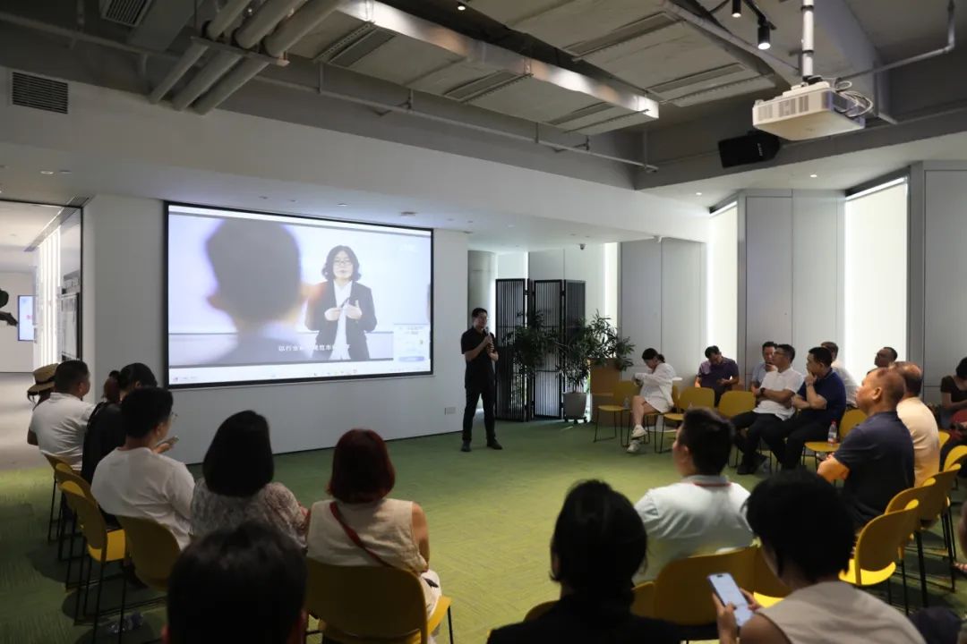 服装产业赴深考察:解码品牌建设与知识产权保护新路径(图24) 服装产业赴深考察:解码品牌建设与知识产权保护新路径(图24)