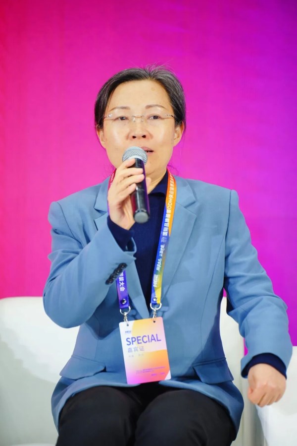 书记县长话服装共绘强县富民路|县域产业转型实用指南(图4) 书记县长话服装共绘强县富民路|县域产业转型实用指南(图4)