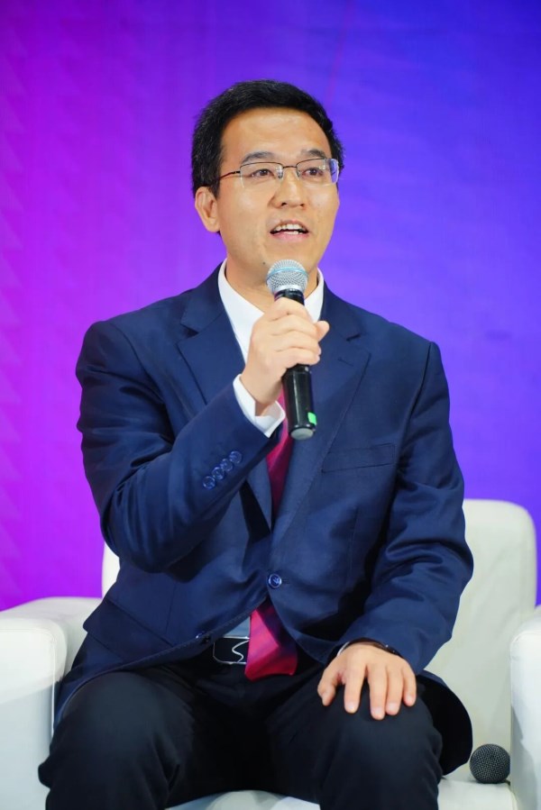书记县长话服装共绘强县富民路|县域产业转型实用指南(图5) 书记县长话服装共绘强县富民路|县域产业转型实用指南(图5)