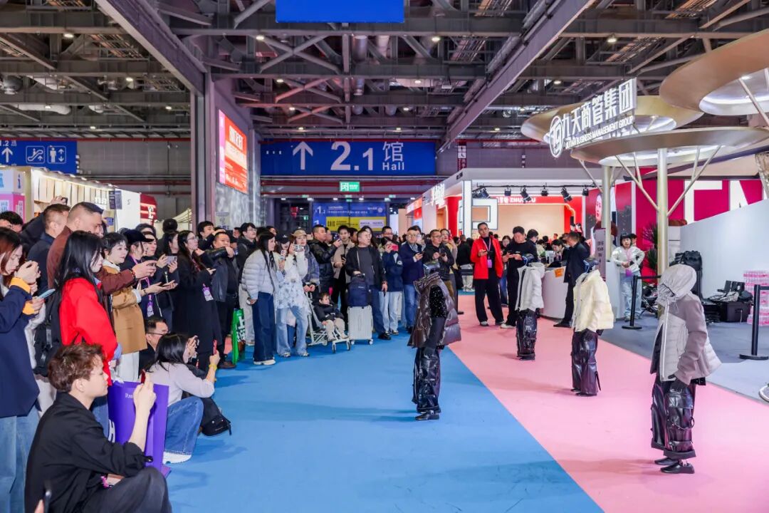 高端女装展洽会全攻略|商贸火爆资源高效汇聚(图2) 高端女装展洽会全攻略|商贸火爆资源高效汇聚(图2)