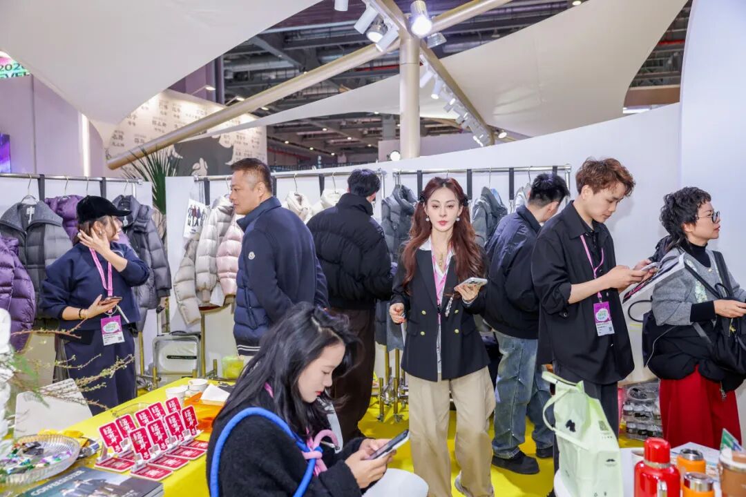 高端女装展洽会全攻略|商贸火爆资源高效汇聚(图10) 高端女装展洽会全攻略|商贸火爆资源高效汇聚(图10)