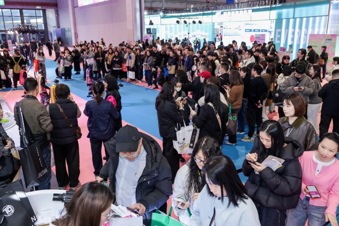 高端女装展洽会全攻略|商贸火爆资源高效汇聚(图27) 高端女装展洽会全攻略|商贸火爆资源高效汇聚(图27)