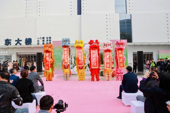 四季青采批节全攻略:时尚源头引领春日潮流(图7) 四季青采批节全攻略:时尚源头引领春日潮流(图7)