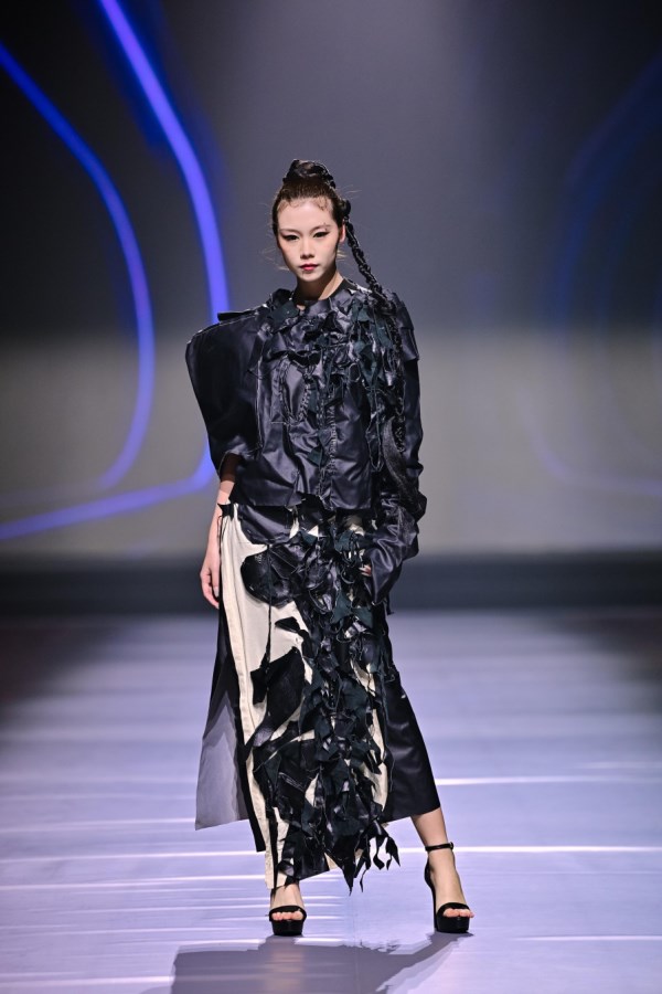 河南省服装行业协会形象美学专委会成立|行业引领全攻略(图12) 河南省服装行业协会形象美学专委会成立|行业引领全攻略(图12)