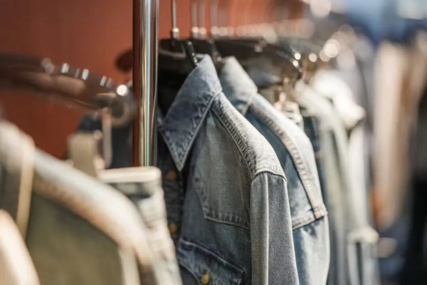 服装产业品牌锻造关键期|绿色转型与文化创新全攻略(图2) 服装产业品牌锻造关键期|绿色转型与文化创新全攻略(图2)